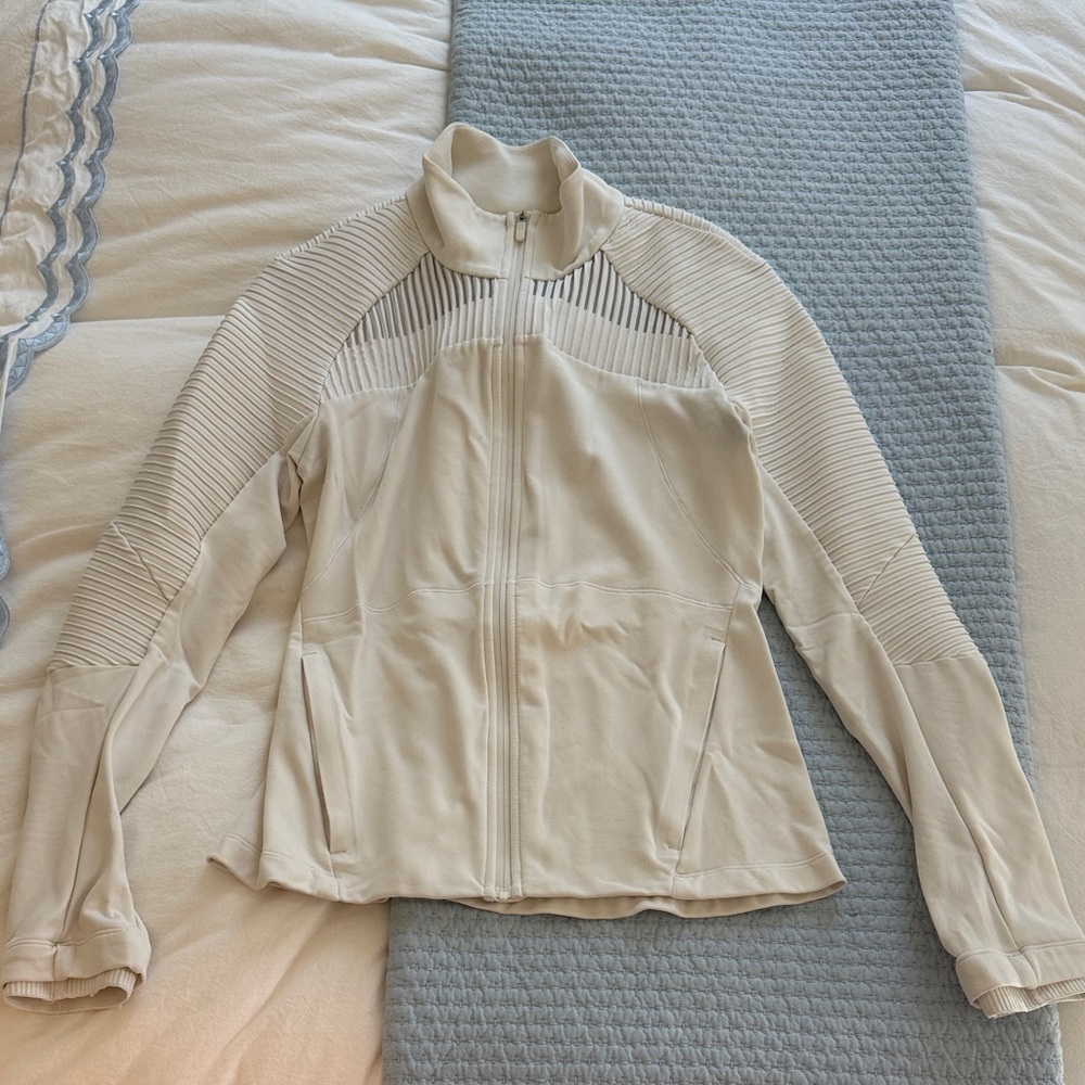 Lululemon jacket